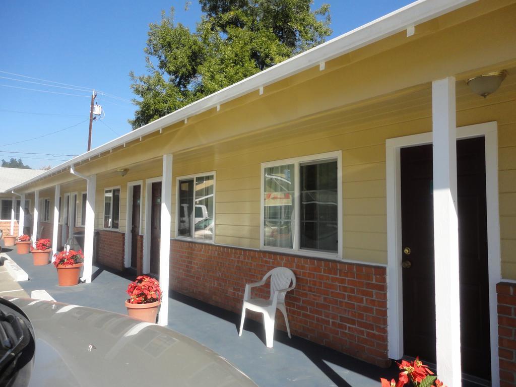 Colusa Motel Екстериор снимка
