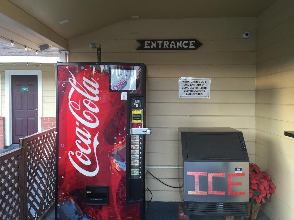 Colusa Motel Екстериор снимка