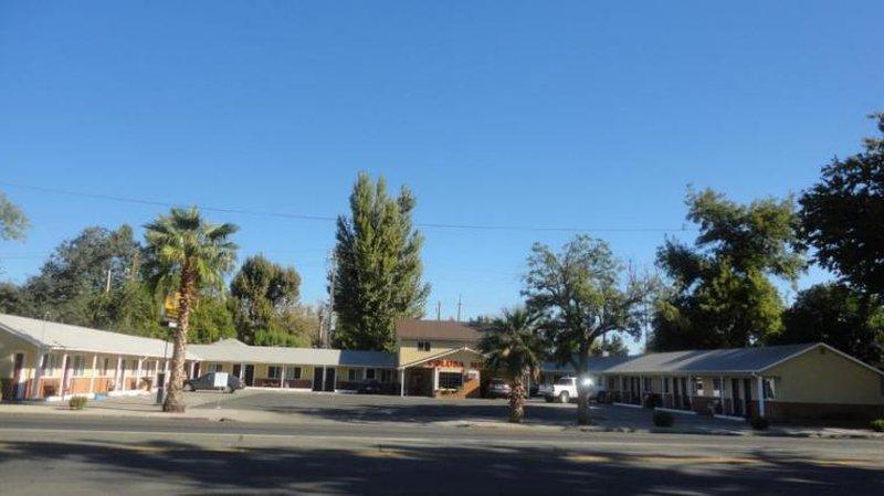 Colusa Motel Екстериор снимка